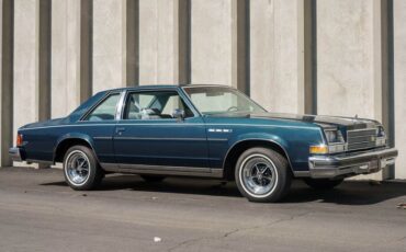 Buick-Lesabre-1979-Dark-Blue-exterior-Light-blue-cloth-int-30