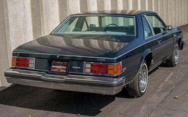 Buick-Lesabre-1979-Dark-Blue-exterior-Light-blue-cloth-int-33