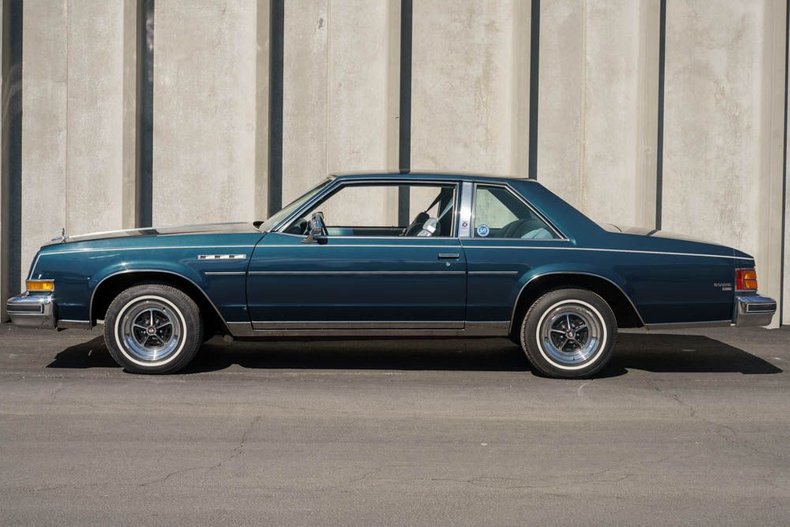 Buick-Lesabre-1979-Dark-Blue-exterior-Light-blue-cloth-int-35