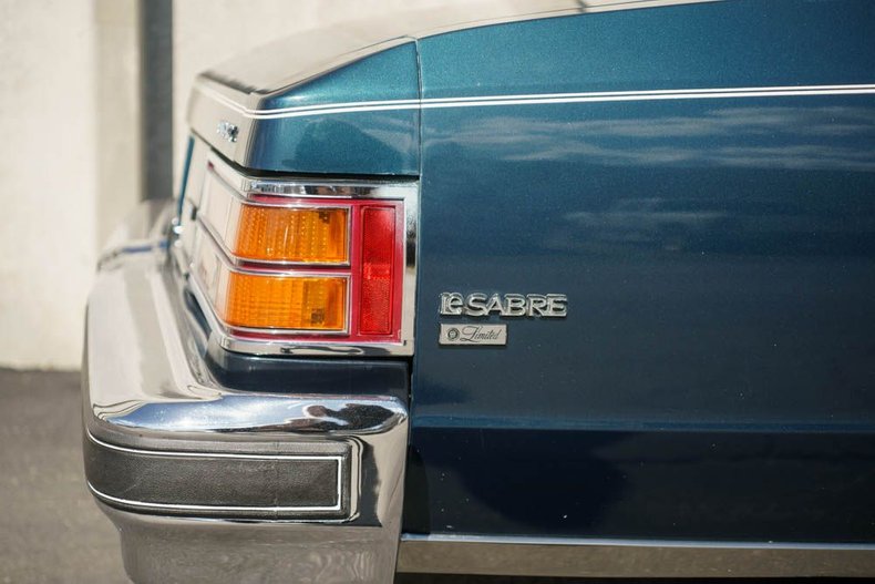 Buick-Lesabre-1979-Dark-Blue-exterior-Light-blue-cloth-int-47