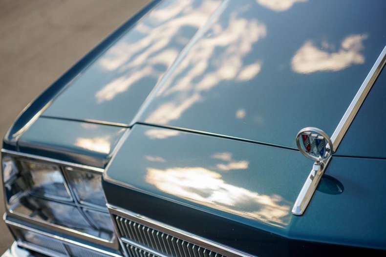 Buick-Lesabre-1979-Dark-Blue-exterior-Light-blue-cloth-int-8