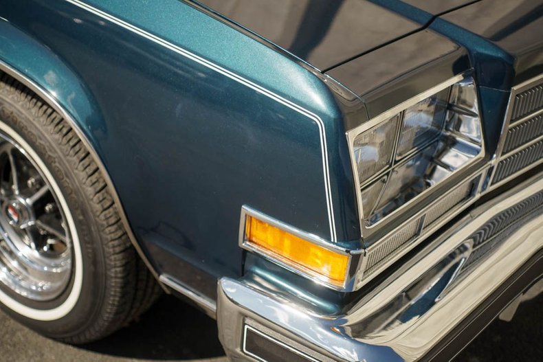 Buick-Lesabre-1979-Dark-Blue-exterior-Light-blue-cloth-int-9