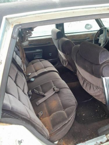 Buick-Lesabre-1984-4