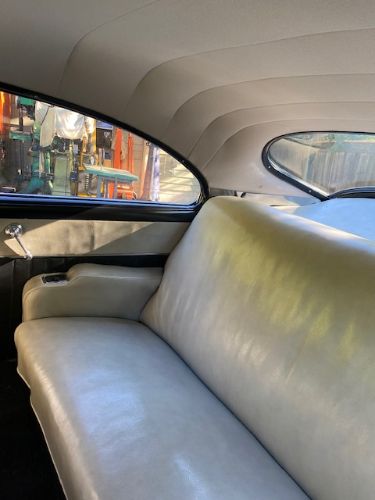 Buick-Other-1950-Black-Tan-49