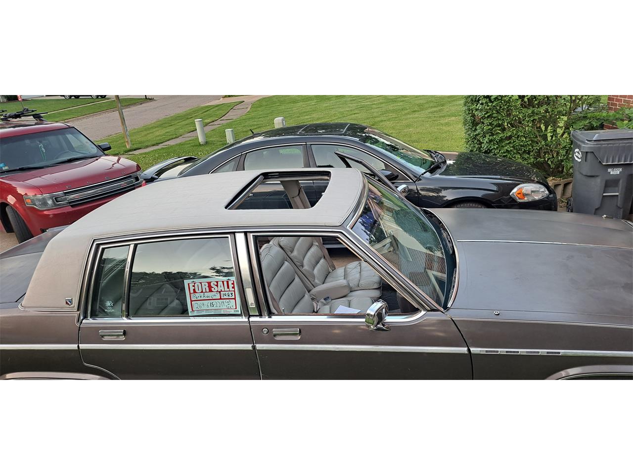Buick-Park-avenue-1983-Brown-Tan-1