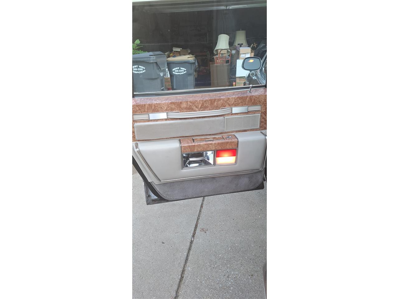 Buick-Park-avenue-1983-Brown-Tan-16