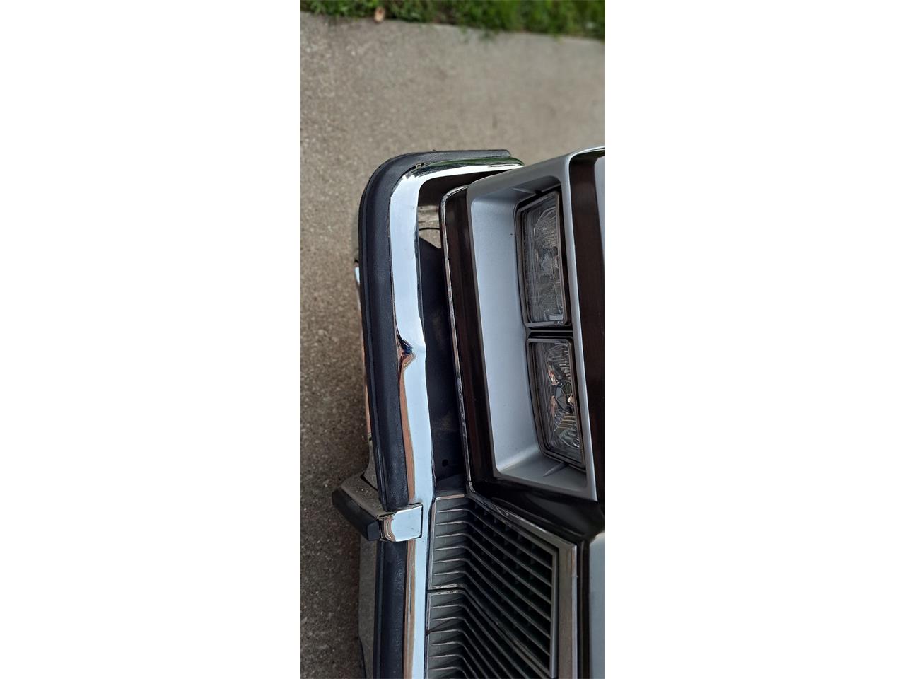 Buick-Park-avenue-1983-Brown-Tan-26