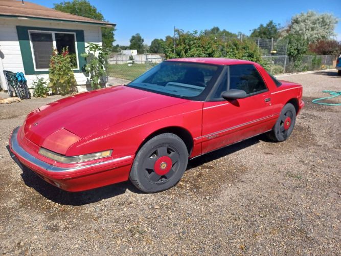 Buick-Reatta-1988-Red-2