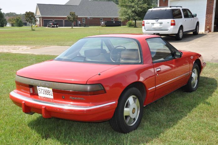Buick-Reatta-1988-Red-2