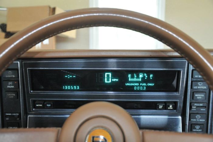 Buick-Reatta-1988-Red-3
