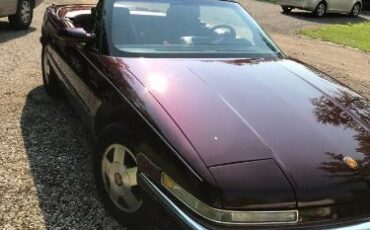 Buick-Reatta-1990-BurgundyWhite-Top-Burgundy-1