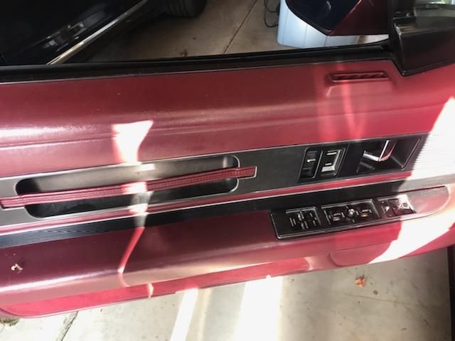 Buick-Reatta-1990-BurgundyWhite-Top-Burgundy-13