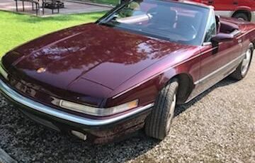 Buick-Reatta-1990-BurgundyWhite-Top-Burgundy-3
