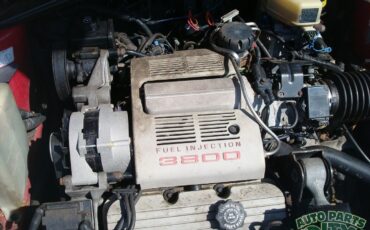 Buick-Reatta-1990-Coupe-14