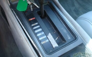 Buick-Reatta-1990-Coupe-15