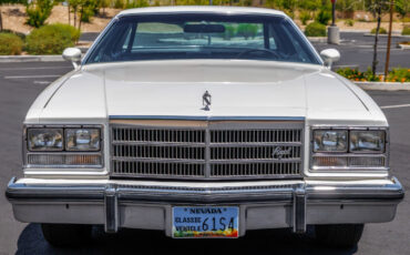 Buick-Regal-1977-Coupe