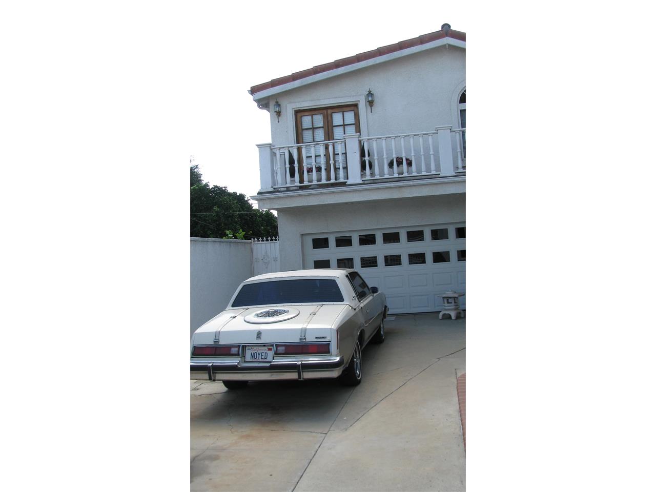 Buick-Regal-1979-Silver-White-Tan-1
