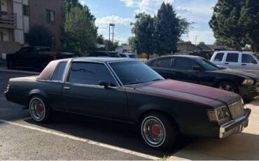 Buick-Regal-1985-Black-4