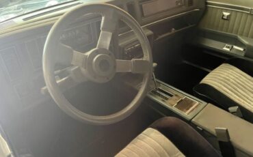 Buick-Regal-1986-Black-Black-12