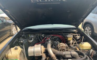 Buick-Regal-1986-Black-Black-6