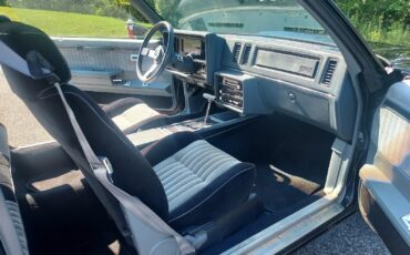 Buick-Regal-1987-12
