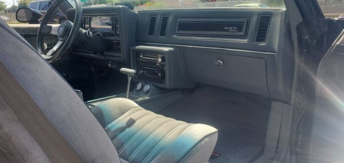 Buick-Regal-1987-13