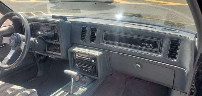 Buick-Regal-1987-17