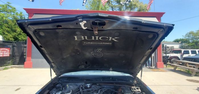 Buick-Regal-1987-18