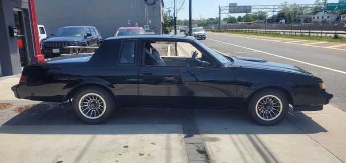 Buick-Regal-1987-4