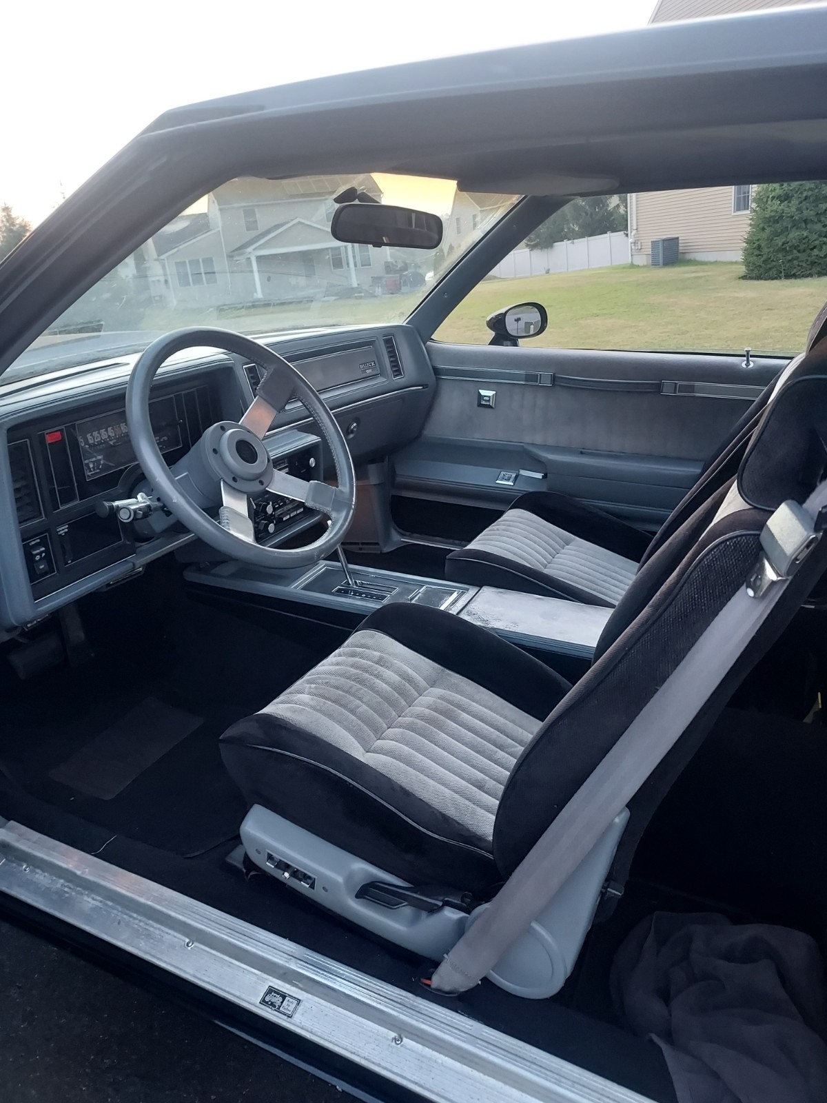 Buick-Regal-1987-9
