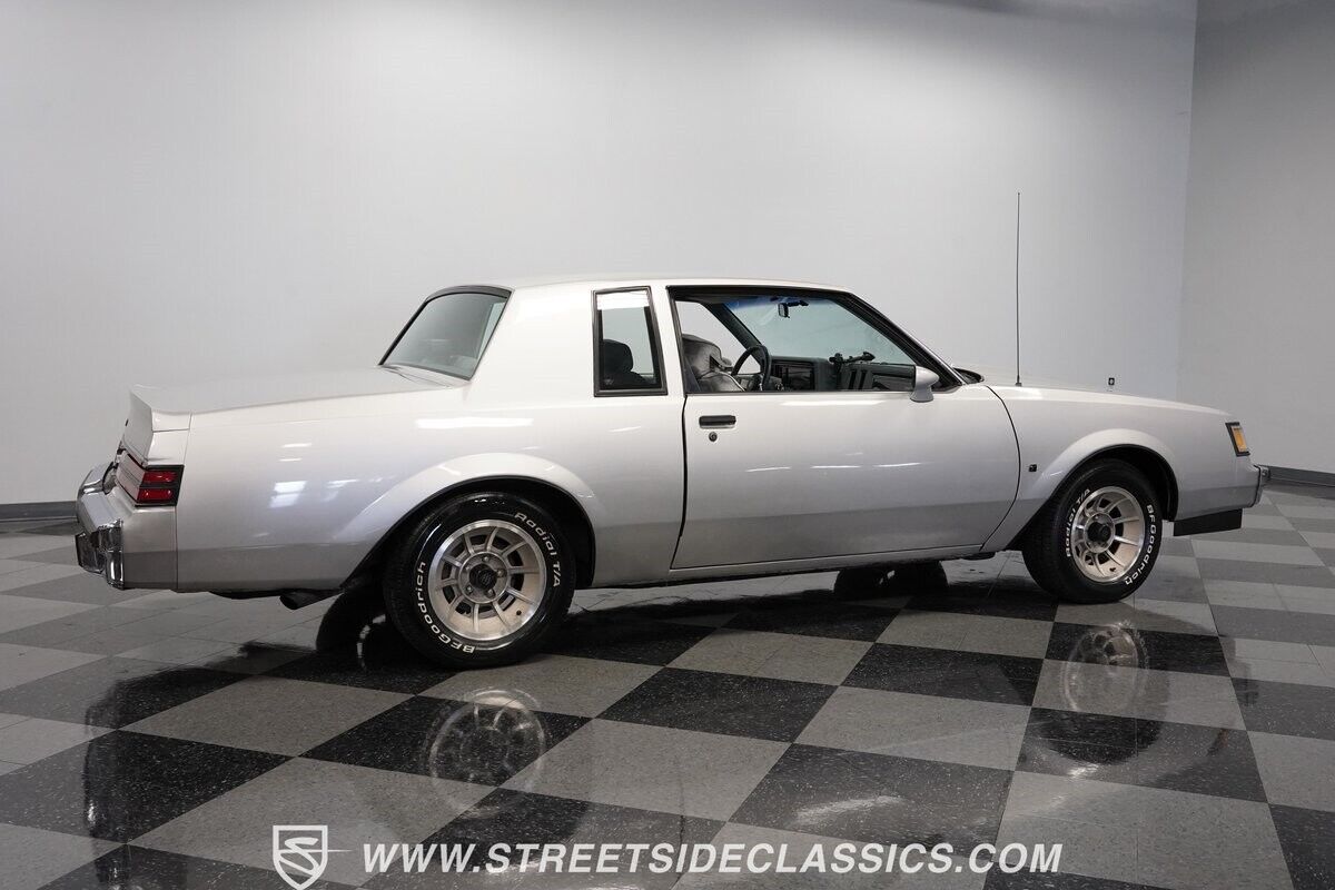 Buick-Regal-1987-Coupe-13