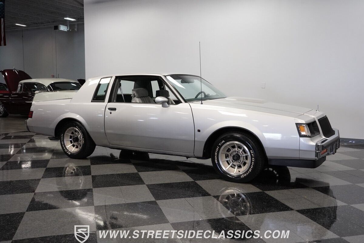 Buick-Regal-1987-Coupe-15
