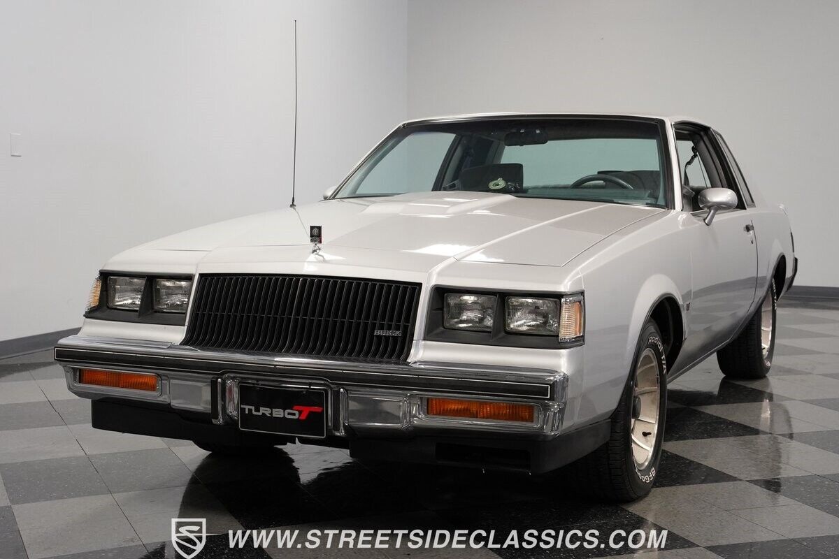 Buick-Regal-1987-Coupe-18