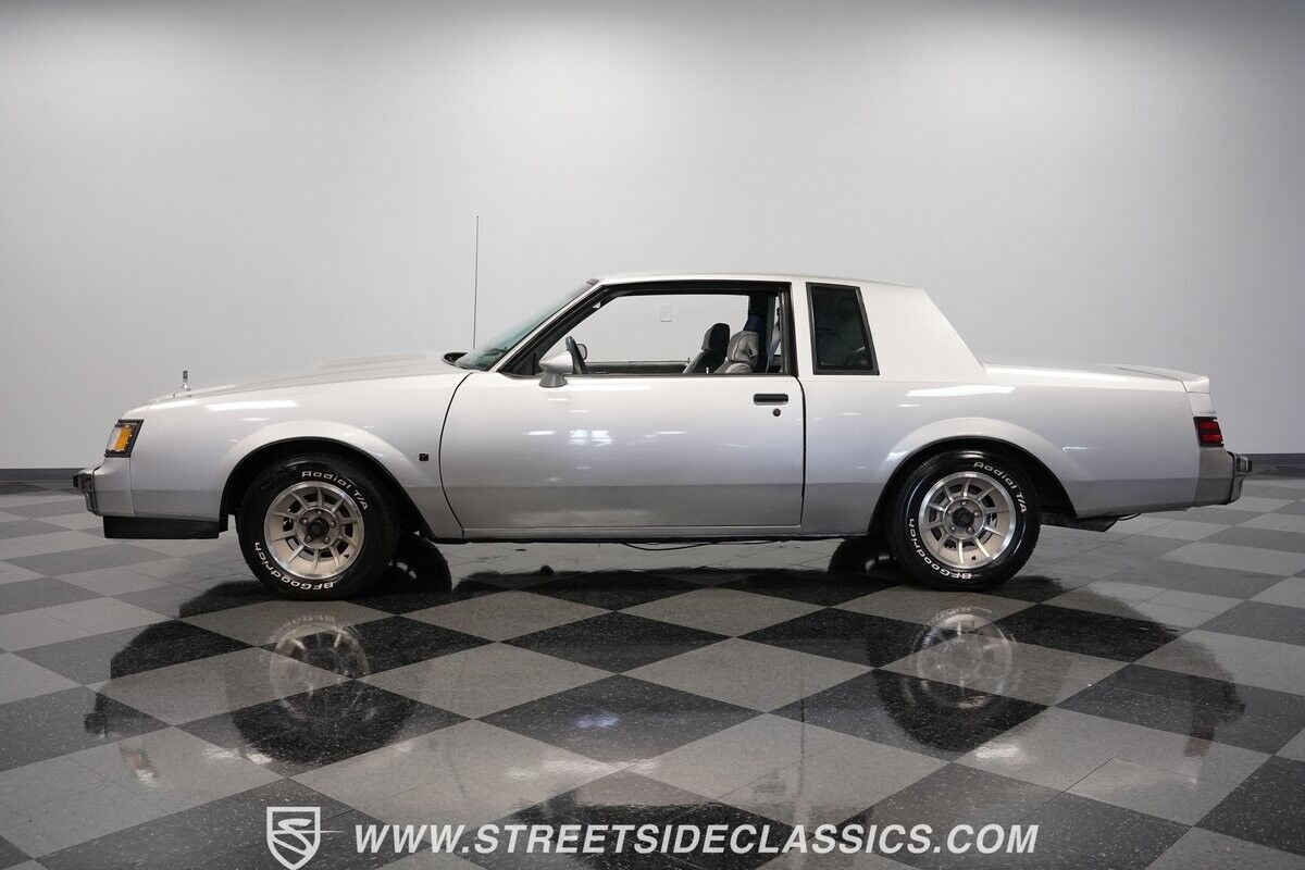 Buick-Regal-1987-Coupe-2