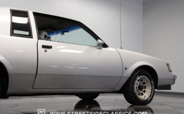Buick-Regal-1987-Coupe-28