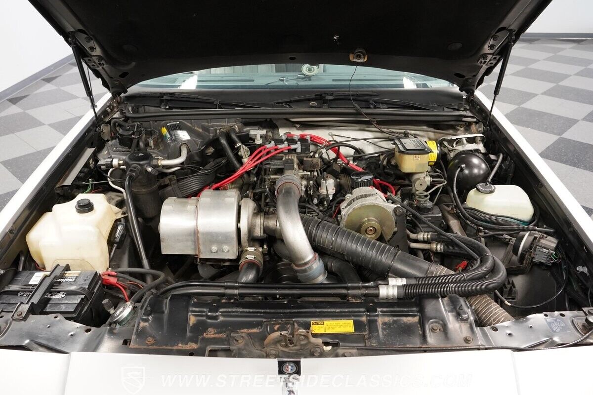 Buick-Regal-1987-Coupe-3