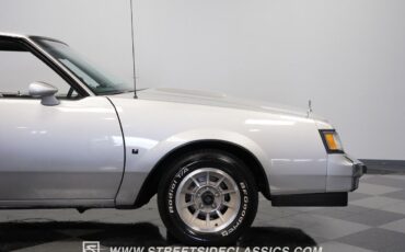 Buick-Regal-1987-Coupe-30