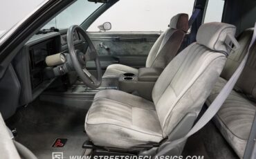 Buick-Regal-1987-Coupe-38