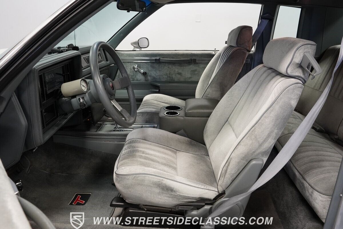 Buick-Regal-1987-Coupe-38