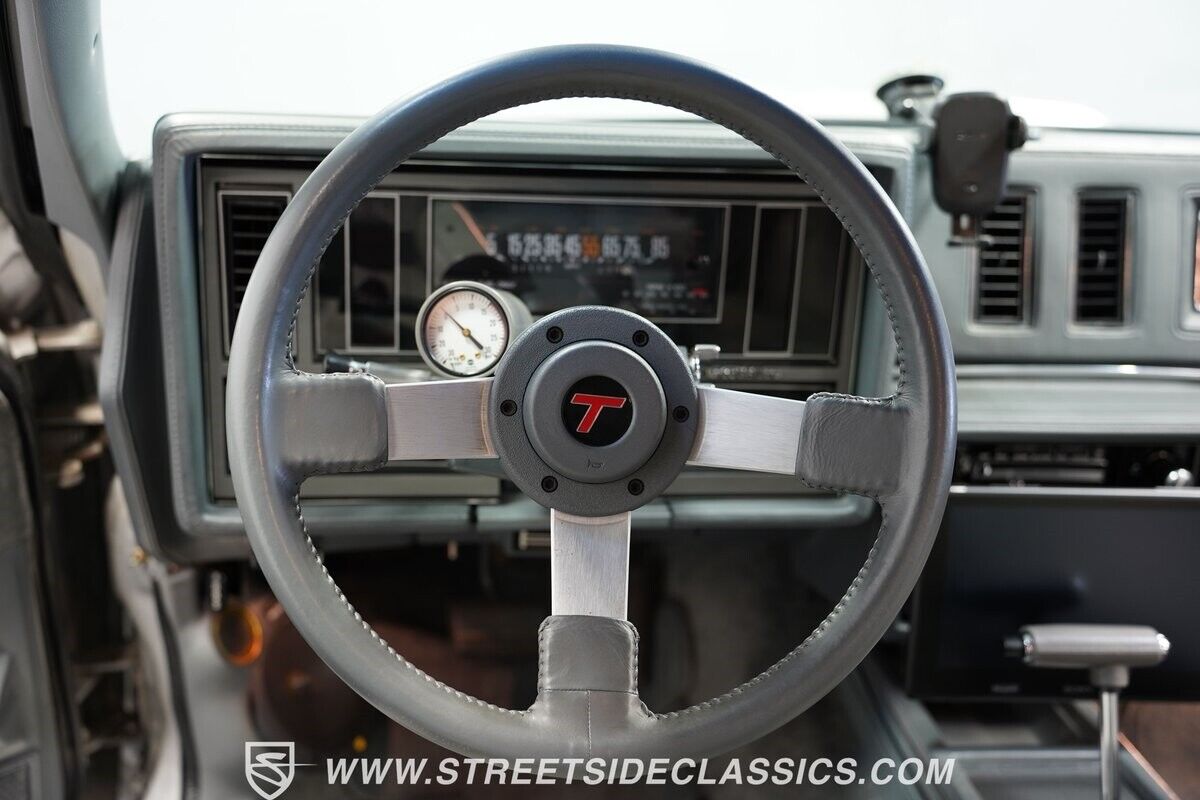 Buick-Regal-1987-Coupe-39