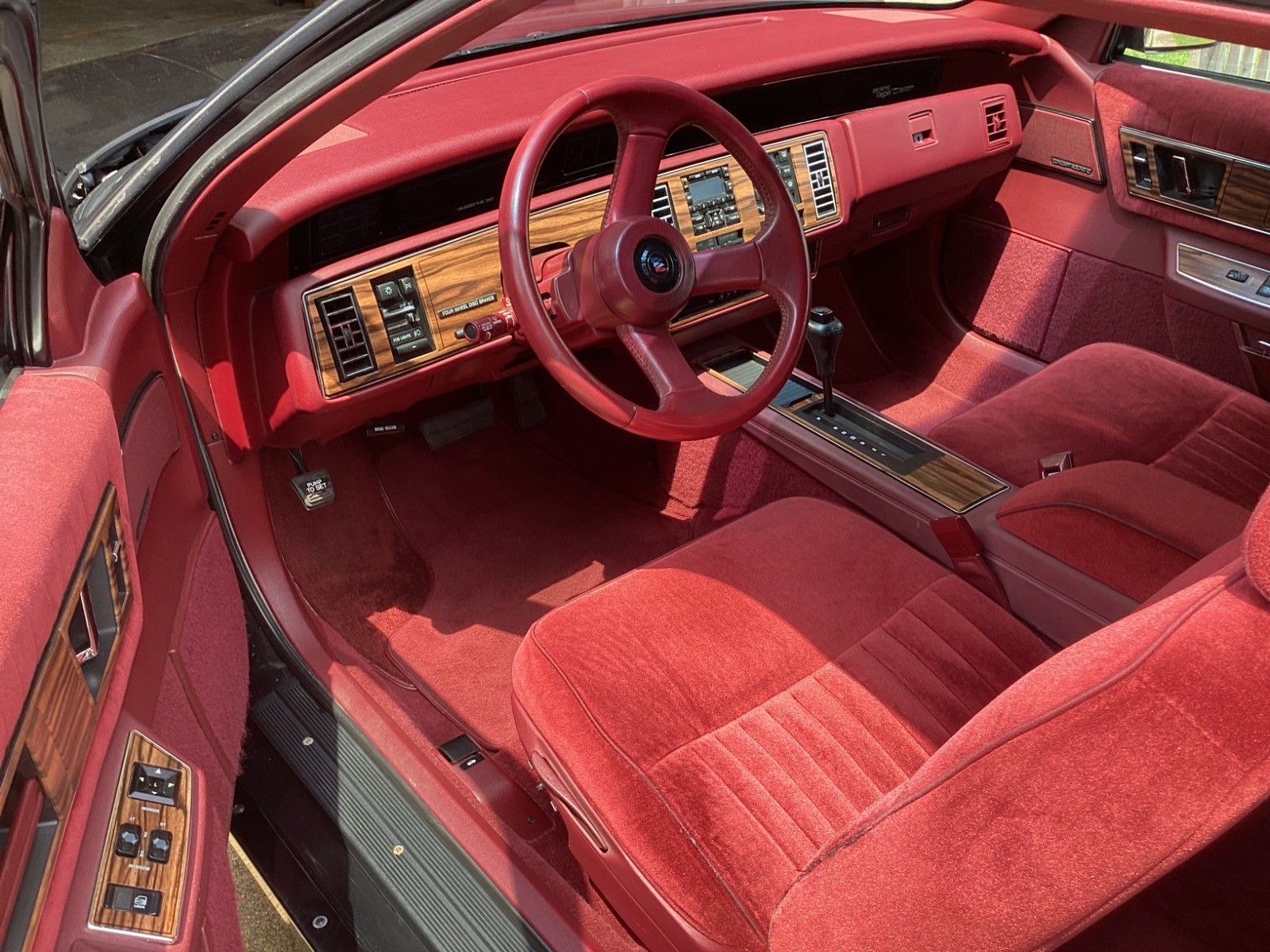 Buick-Regal-1990-Coupe-14