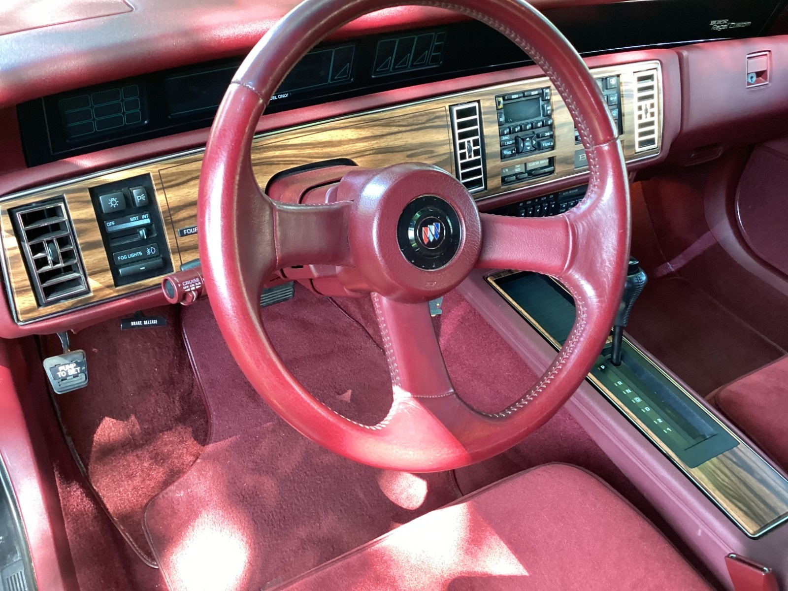 Buick-Regal-1990-Coupe-15
