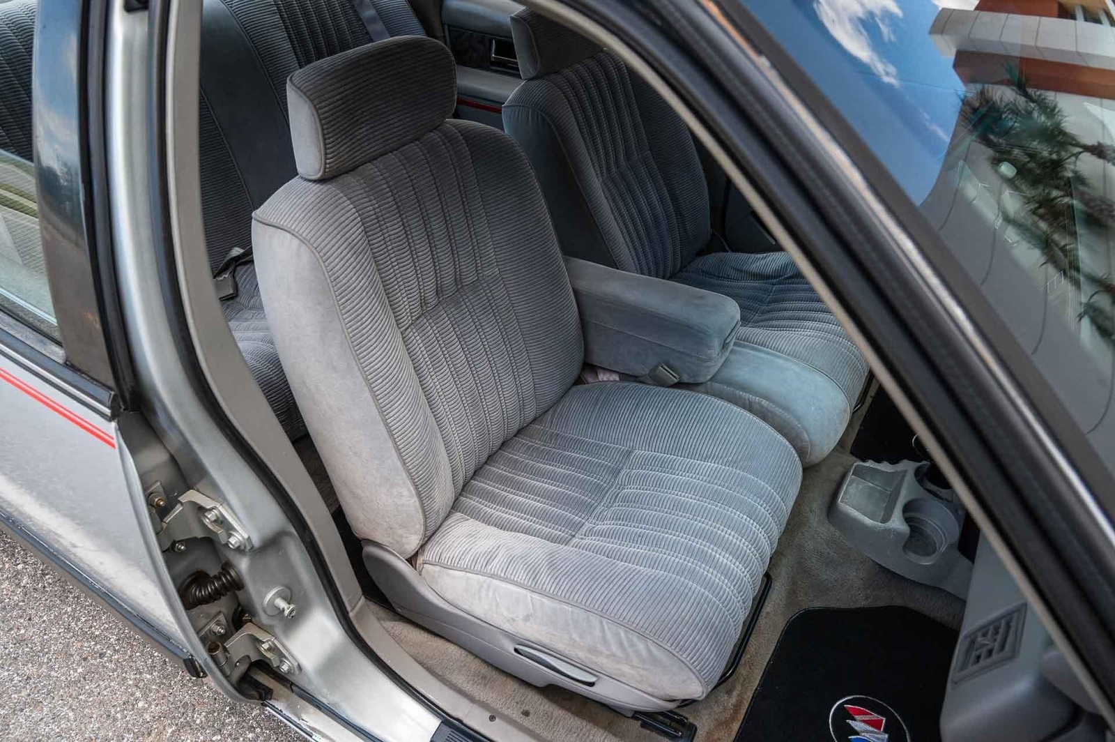 Buick-Regal-1992-4-Door-11