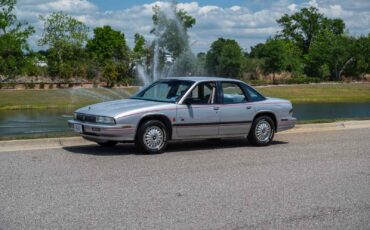 Buick-Regal-1992-4-Door-17