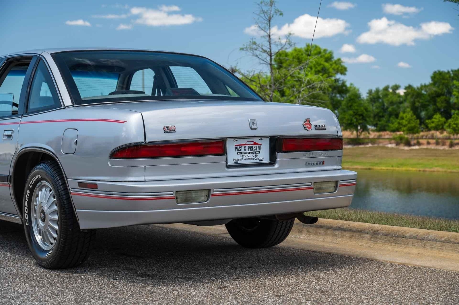 Buick-Regal-1992-4-Door-23