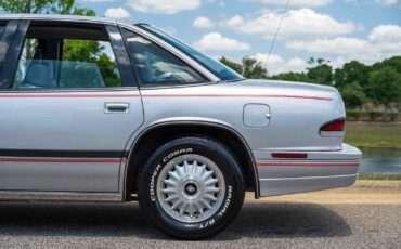 Buick-Regal-1992-4-Door-24