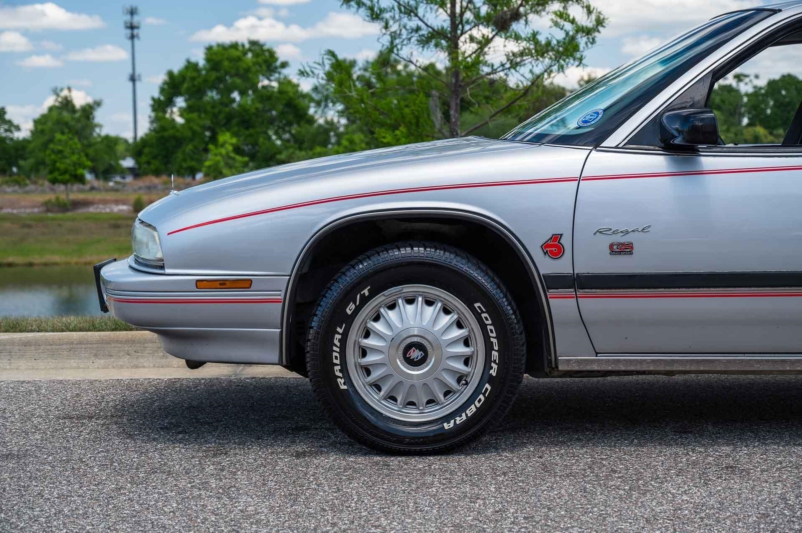 Buick-Regal-1992-4-Door-26