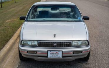Buick-Regal-1992-4-Door-9