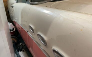 Buick-Riviera-1956-PinkWhite-32