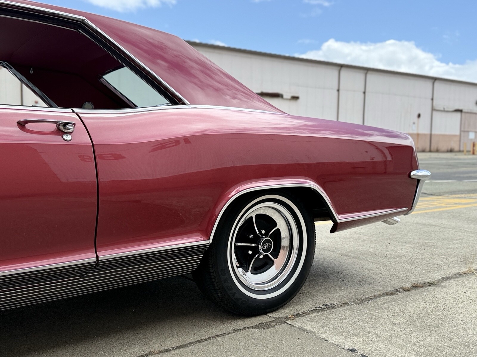 Buick-Riviera-1965-Coupe-10